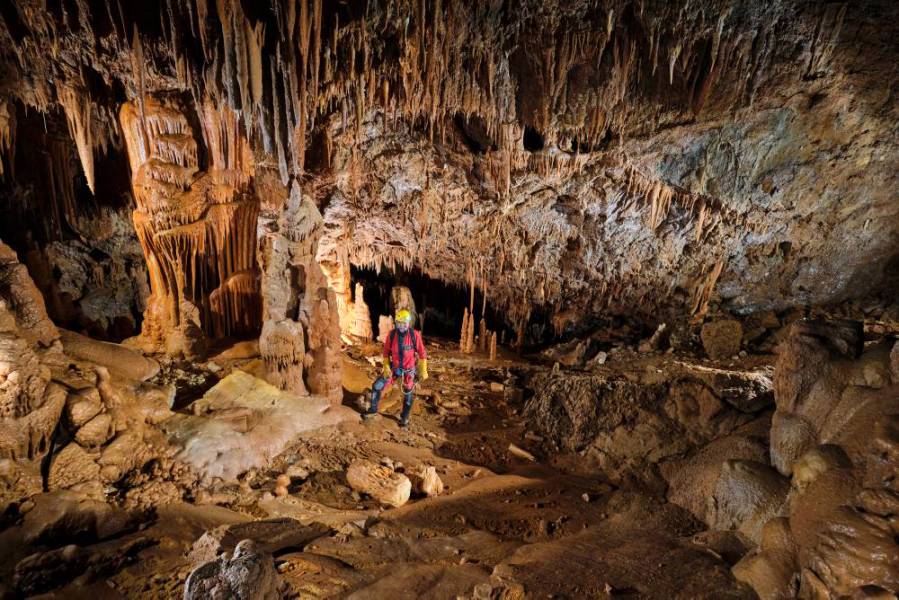 Grotta Sancinova, ultima parte della sala grande - Peter Gedei  (Jamarski klub Železničar)